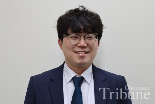 Seok Young-ung, Assistant Professor,​​​ Department of of Biotechnology and Bioengineering