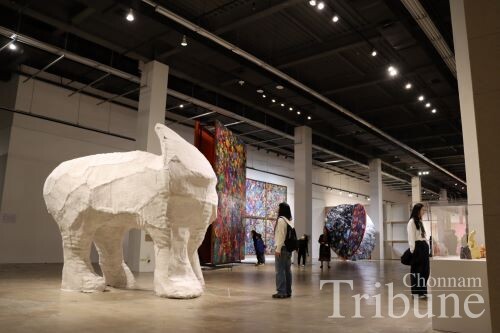 Visitors admiring the artwork at the 14​​​​​​​th​​​​​​​ Gwangju Biennale on April 30