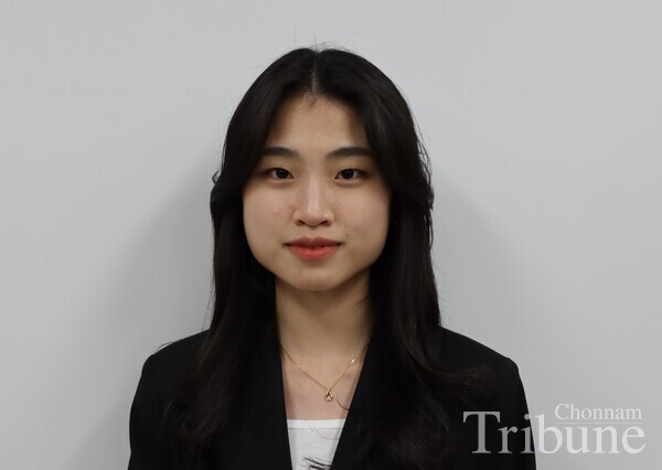 Kim Ga-in, Sophomore, Dept. of Political Science and International Relations