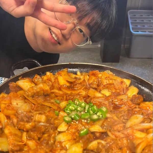 Reporter Bae at 'JeongTongJip'