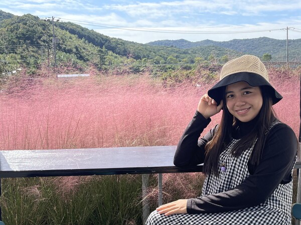 Daniela Antiquando, Sophomore, Dept. of English Language and Literature