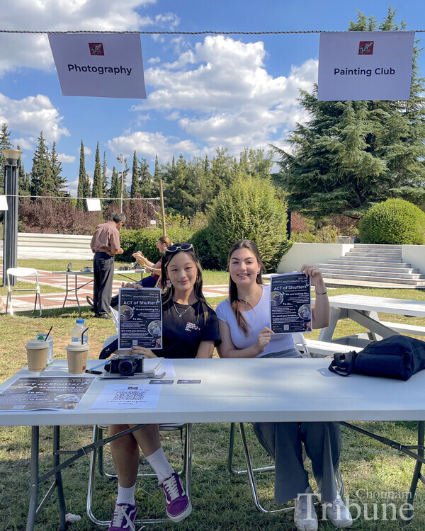 Raon Park at the American College of Thessaloniki club promotion fair