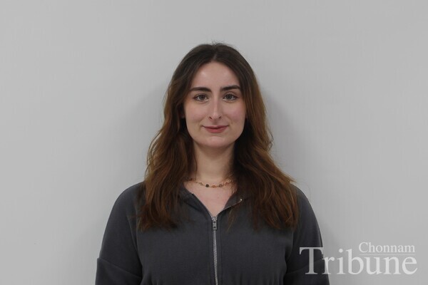 Perez Sanchez Shara, Junior, Dept. of Chinese Language and Literature