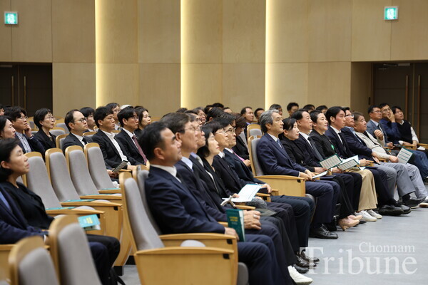 Many people attend for the ceremony.